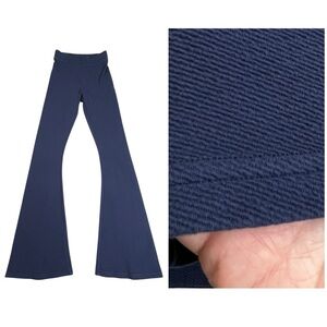 Aerie High Rise Flare Pants. Textured Mid Weight Fitted. Navy Blue XS-Small